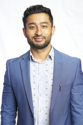 Portrait of Parveen Saroye, Associate.